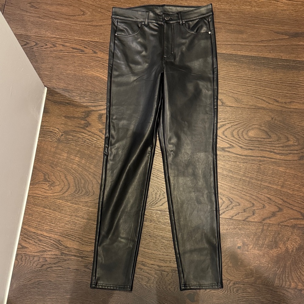 Sleek Black Leather Skinny Jeans